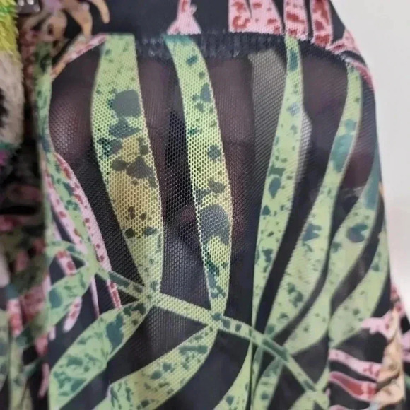 SHEIN Tropical Mesh trim cover up set. Size Large - Picture 3 of 7